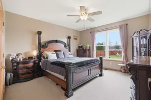 4221 Burlwood Dr, Chesterton, IN 46304 - Photo 13