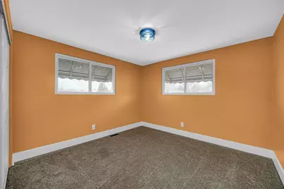 93 Lincoln Avenue, Hobart, IN 46342 - Photo 17