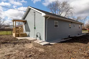 1047 Arizona St, Gary, IN 46403 - Photo 29