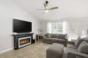 13935 Deodor St, Cedar Lake, IN 46303 - Photo 11