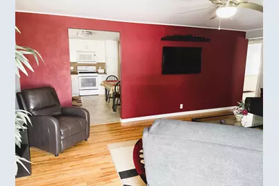 341 W Main Street, Winamac, IN 46996 - Photo 7