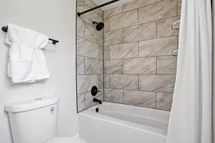 6936 Magoun Ave, Hammond, IN 46324 - Photo 11