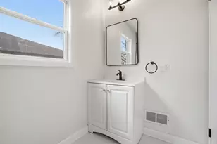 6936 Magoun Ave, Hammond, IN 46324 - Photo 9