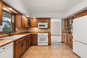 7708 W 1300 S, Wanatah, IN 46390 - Photo 13