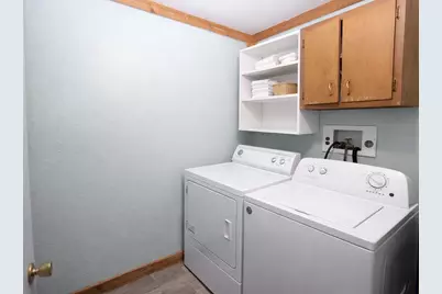 7715 N Spruce Lane, New Carlisle, IN 46552 - Photo 9