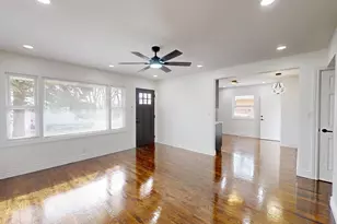 4824 Parrish Ave, East Chicago, IN 46312 - Photo 11