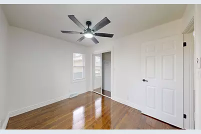 4824 Parrish Avenue, East Chicago, IN 46312 - Photo 17