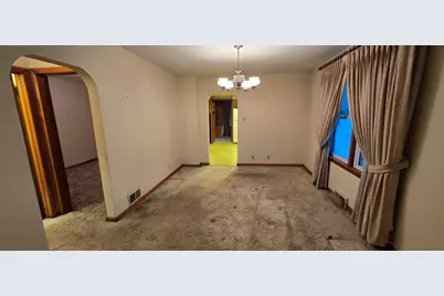 4429 Hickory Avenue, Hammond, IN 46327 - Photo 9