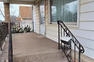 4429 Hickory Ave, Hammond, IN 46327 - Photo 5