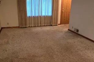 4429 Hickory Ave, Hammond, IN 46327 - Photo 7