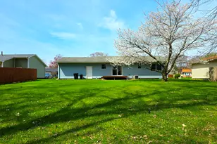 2857 Brown St, Portage, IN 46368 - Photo 15