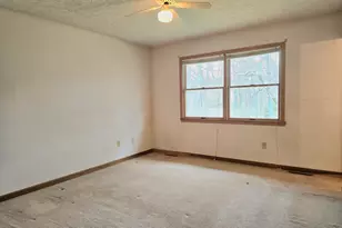 2857 Brown St, Portage, IN 46368 - Photo 9