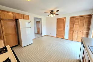 2857 Brown St, Portage, IN 46368 - Photo 7