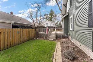 303 Weston St, Valparaiso, IN 46385 - Photo 23