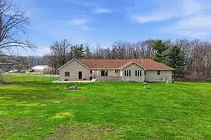 1251 N Mineral Springs Rd, Westchester Township, IN 46304 - Photo 9