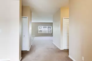 10204 Robinson Ct, Dyer, IN 46311 - Photo 3