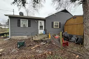 259 S Ivanhoe Rd, Kingsford Heights, IN 46346 - Photo 7