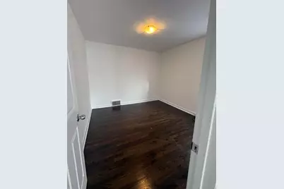 541 Chase Street, Gary, IN 46404 - Photo 11