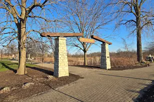 2425 Dickinson Rd, Chesterton, IN 46304 - Photo 39