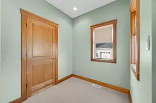 2425 Dickinson Rd, Chesterton, IN 46304 - Photo 17