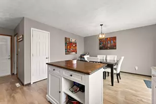 2190 Crocus St, Portage, IN 46368 - Photo 7