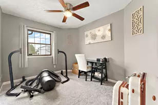 2190 Crocus St, Portage, IN 46368 - Photo 15