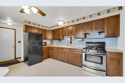 917 Albin Drive, La Porte, IN 46350 - Photo 7