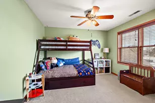 412 Chessington Dr, Crown Point, IN 46307 - Photo 17