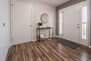 9976 Pheasant Ln, Saint John, IN 46373 - Photo 5