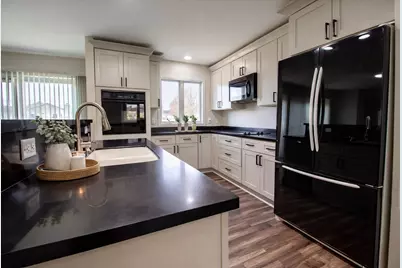 9976 Pheasant Lane, Saint John, IN 46373 - Photo 15