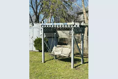 1605 Old Farm Lane, Chesterton, IN 46304 - Photo 17