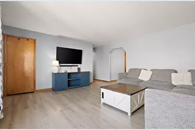 6168 Brie Avenue, Portage, IN 46368 - Photo 5