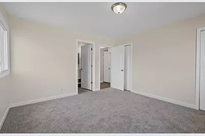 2600 W 59th Place, Merrillville, IN 46410 - Photo 13