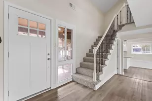 2600 W 59th Pl, Merrillville, IN 46410 - Photo 3