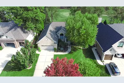 97 Scotscraig Drive, Valparaiso, IN 46385 - Photo 9