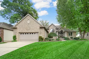97 Scotscraig Dr, Valparaiso, IN 46385 - Photo 1