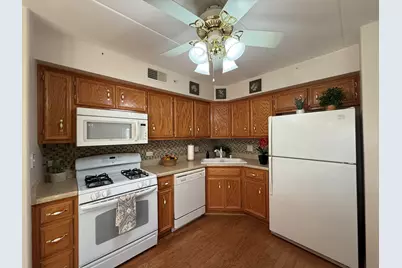 908 Swan Drive #2d, Dyer, IN 46311 - Photo 9