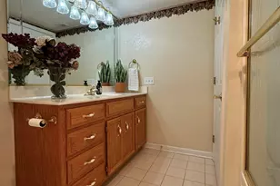 908 Swan Dr, Dyer, IN 46311 - Photo 23