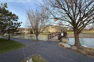 908 Swan Dr, Dyer, IN 46311 - Photo 31