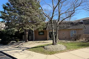 908 Swan Dr, Dyer, IN 46311 - Photo 33