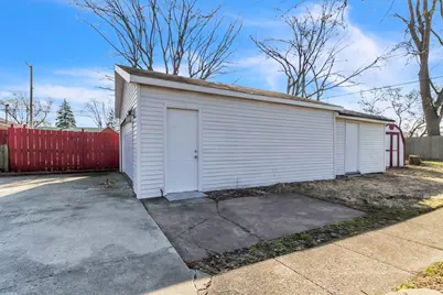 555 W Pine Street, Griffith, IN 46319 - Photo 21