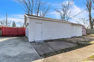 555 W Pine St, Griffith, IN 46319 - Photo 21