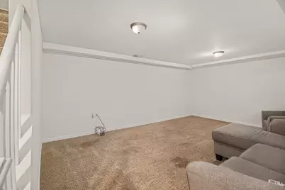 6767 Laurel Avenue, Portage, IN 46368 - Photo 11