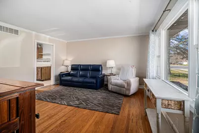 6767 Laurel Avenue, Portage, IN 46368 - Photo 3