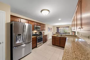 11628 Upper Peninsula Ln, Saint John, IN 46373 - Photo 7