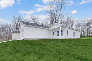 3941 Riverdale Ave, Lake Station, IN 46405 - Photo 3