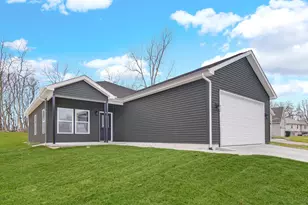 3933 Riverdale Ave, Lake Station, IN 46405 - Photo 3