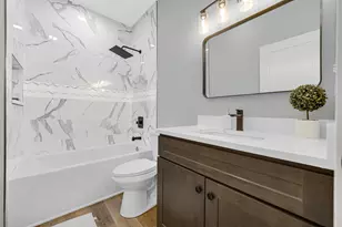 3933 Riverdale Ave, Lake Station, IN 46405 - Photo 21