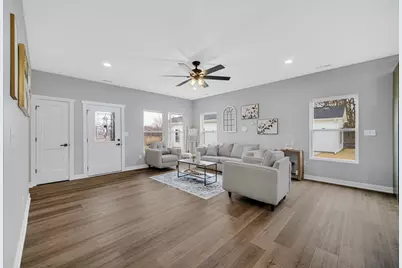 3933 Riverdale Avenue, Lake Station, IN 46405 - Photo 7