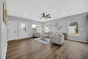 3933 Riverdale Ave, Lake Station, IN 46405 - Photo 7